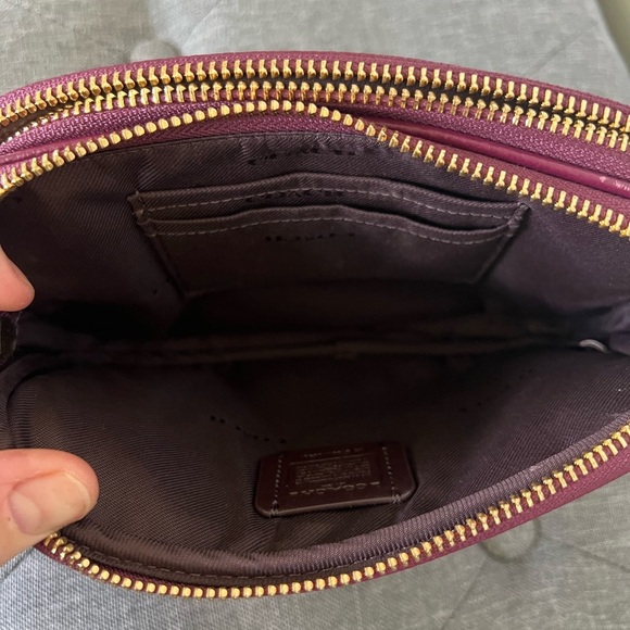 Coach Crystal Border Rivets Crossbody Clutch in Pebble Leather - Picture 8 of 14